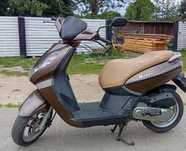 Skuter Peugeot Kisbee rok produkcji 2012