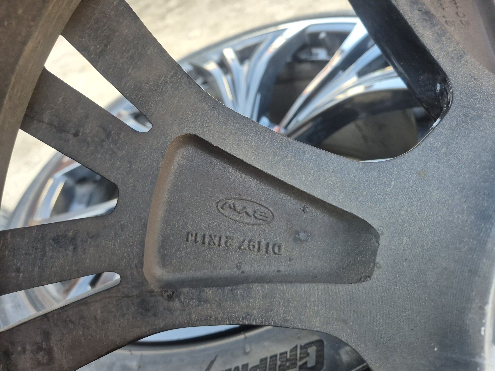 Felgi Alu R21 5x120 ET35 ET40 10J 11J Bmw X5 E70 X6 E71