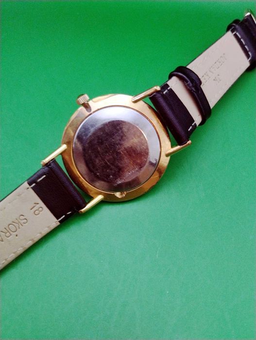 Poljot De Luxe męski garniturowy zegarek mechaniczny Au 20