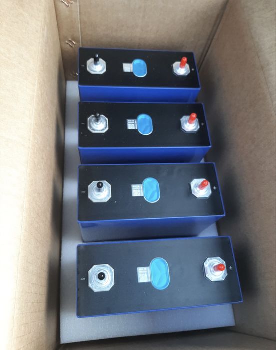 Акумулятори LiFePO4 280 ah 3,2 v 314 ah EVE комірки акуми ячейки  гн