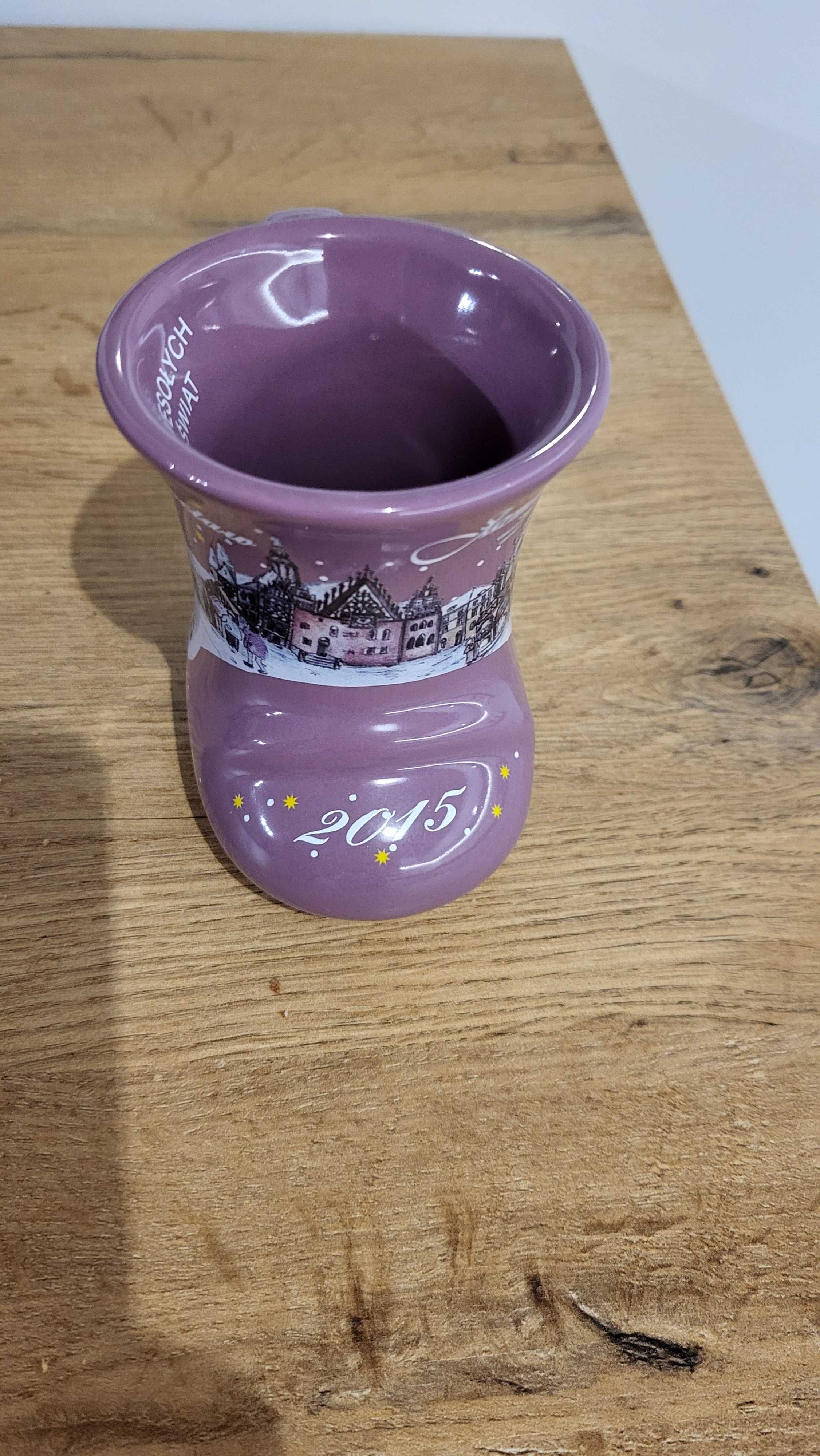 Kubki buciki z jarmarku bożonarodzeniowego 2012, 2014, 2015, 2016