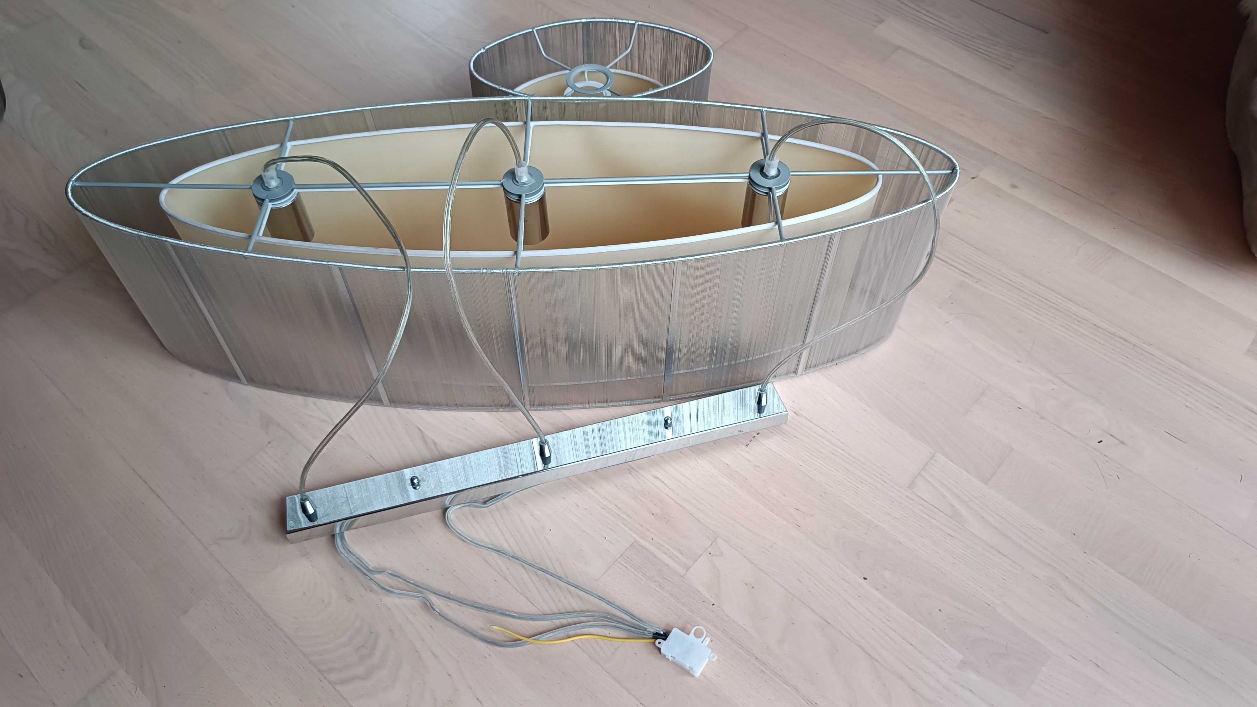 lampa sufitowa z klosikiem na kinkiet