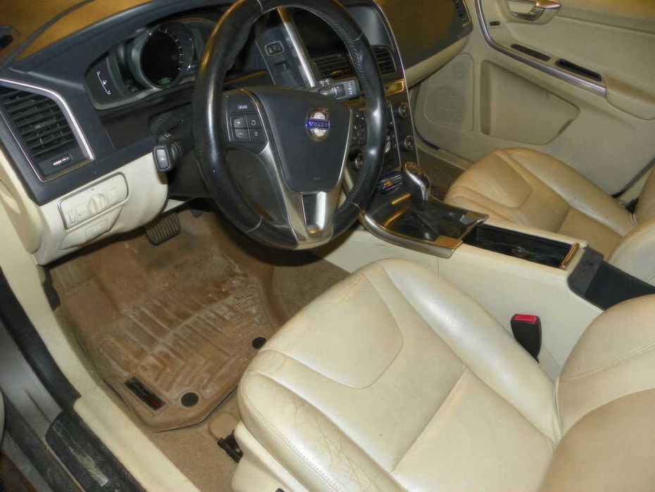 Volvo XC60 T6 Premier Plus      2015