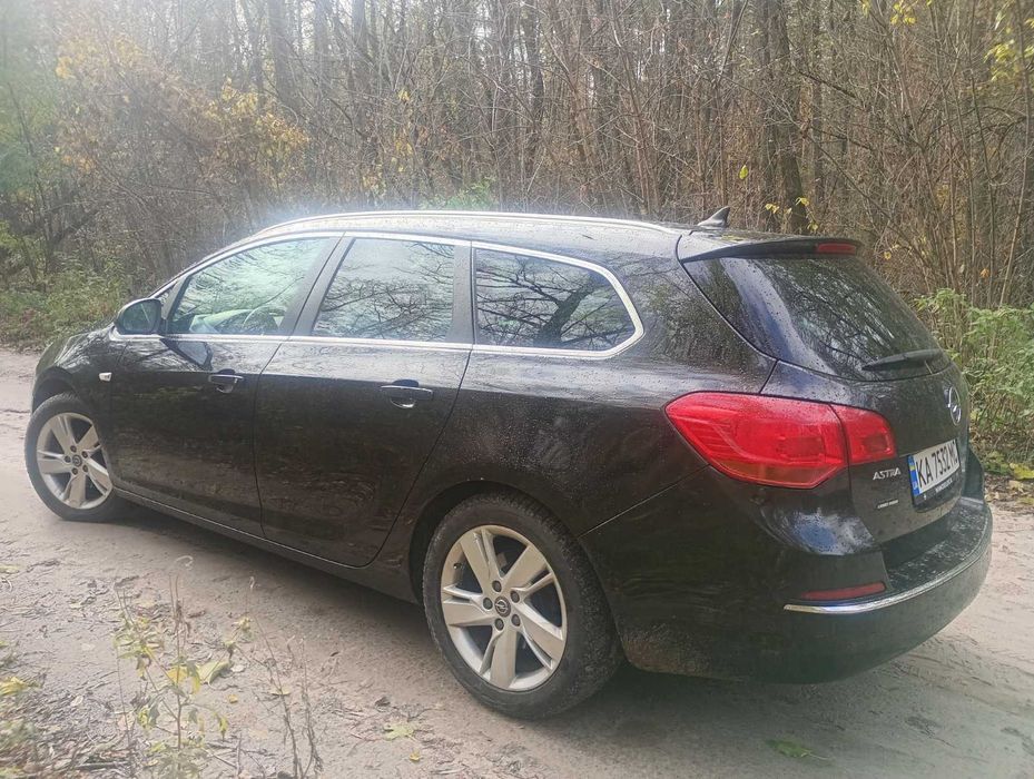 Opel Astra 2013 рік 1.7 дизель