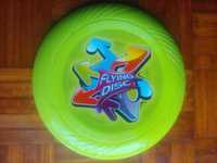 Disco voador / Flying Disc + 2 boias