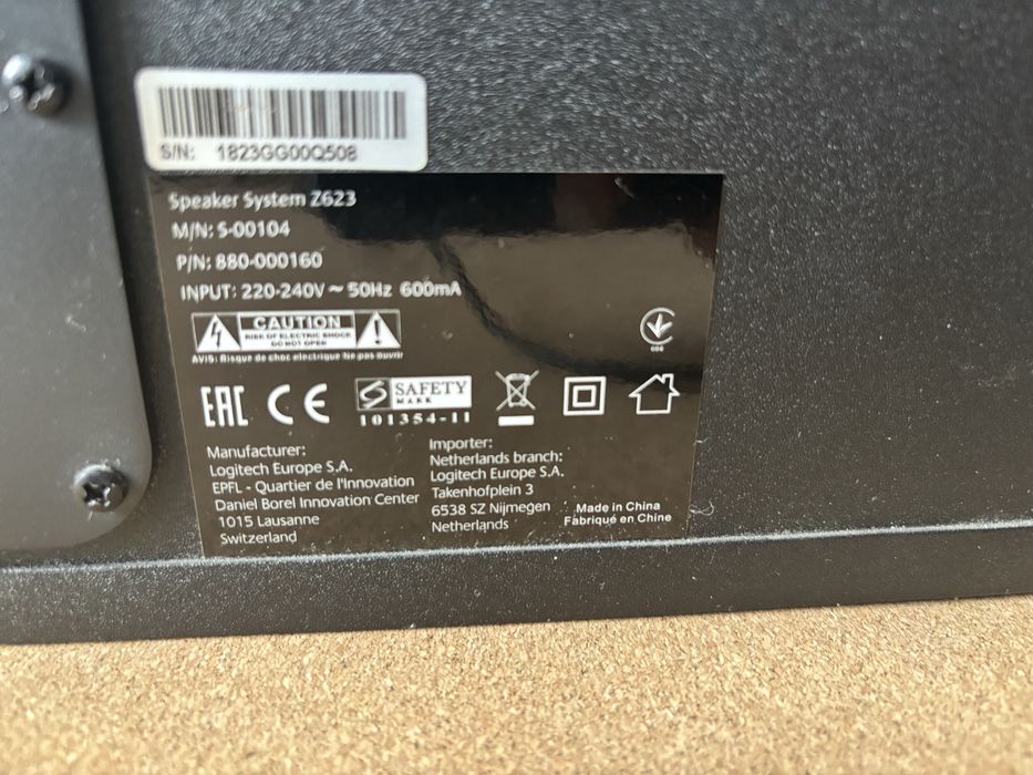 Głośniki Logitech 2.1 THX Z623