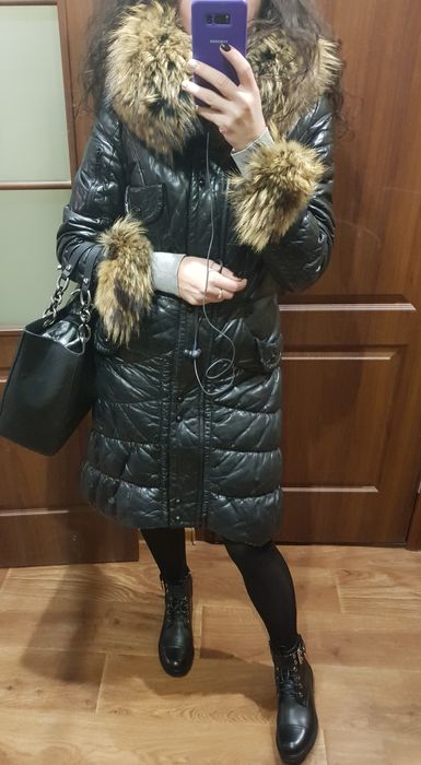 Зимний кожаный пуховик