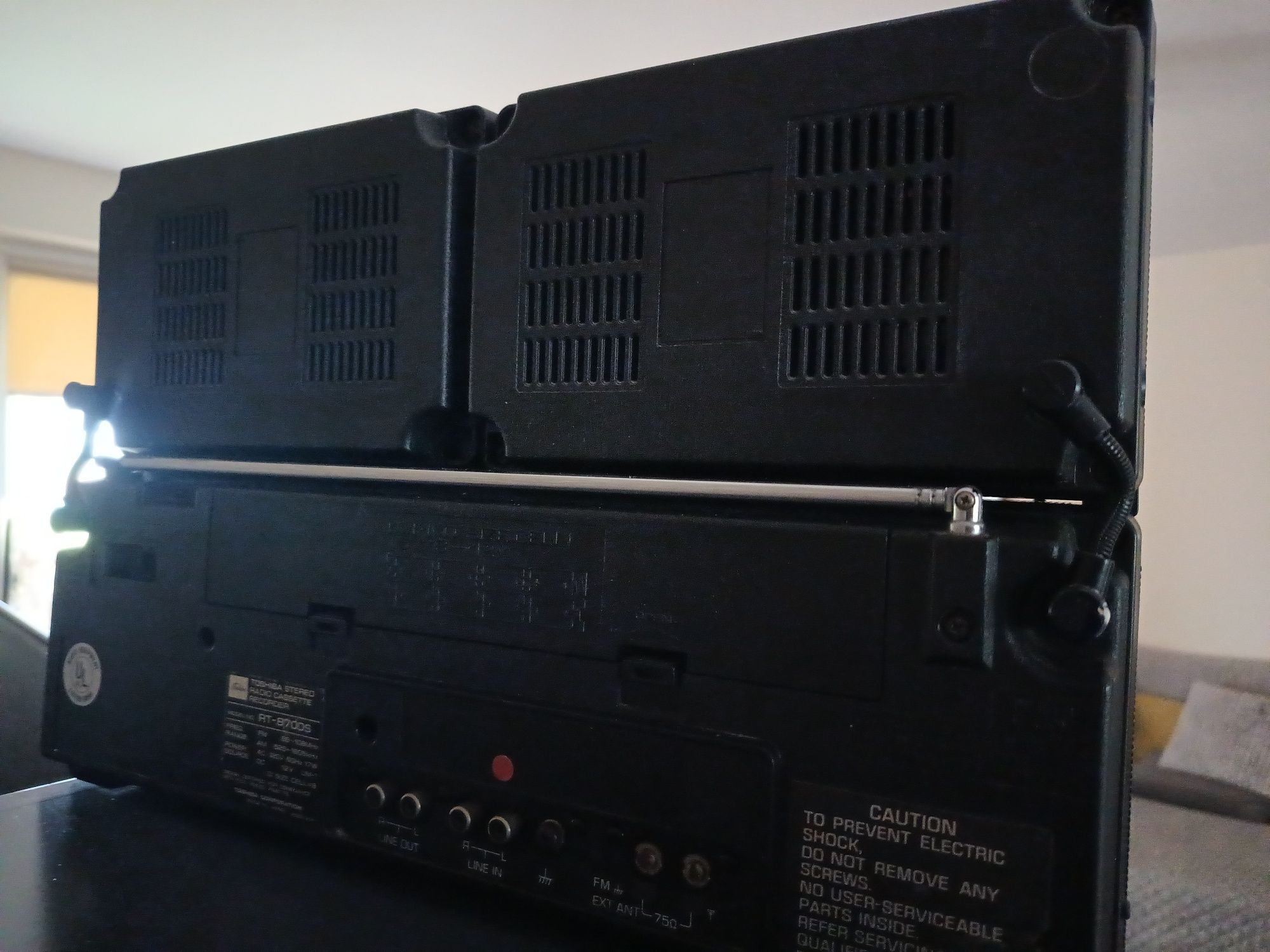 Radiomagnetofon Toshiba RT-8700 S