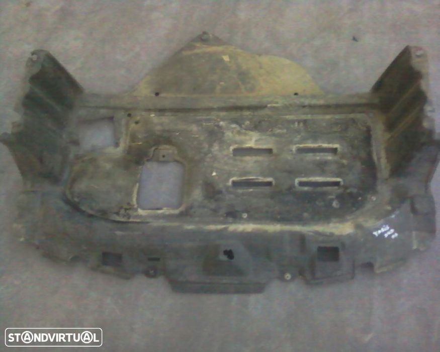 resguardo motor toyota yaris d-4d