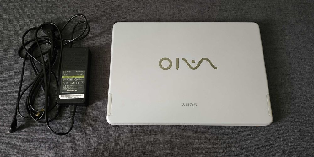 Ноутбук Sony vaio PCG-7G1M (VGN-FS415E) розборка по частинам або цілим