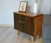 Drewniana szafka – mebel vintage z duszą | 55x58x31 cm