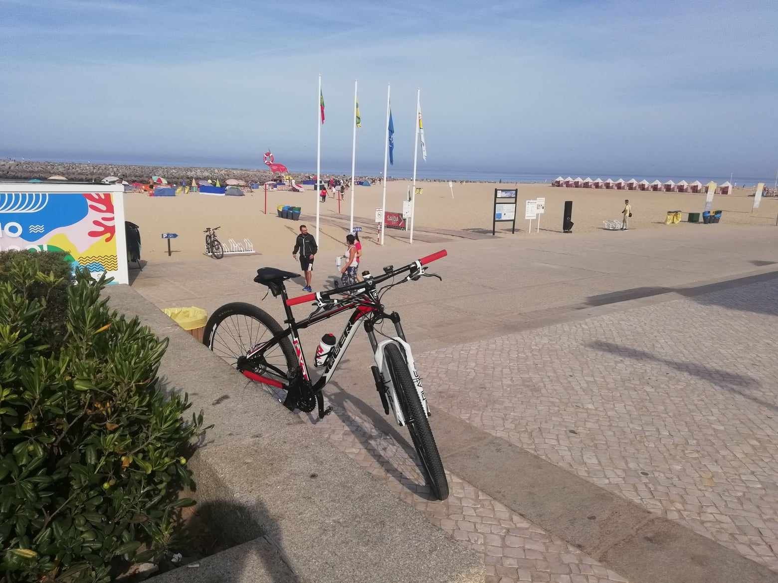 Bicicleta BTT como nova