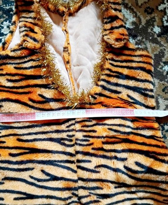 Тигр костюм тигриська ричить