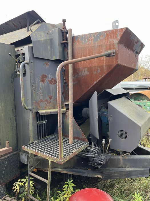 Remonter do łatania dziur w asfalcie