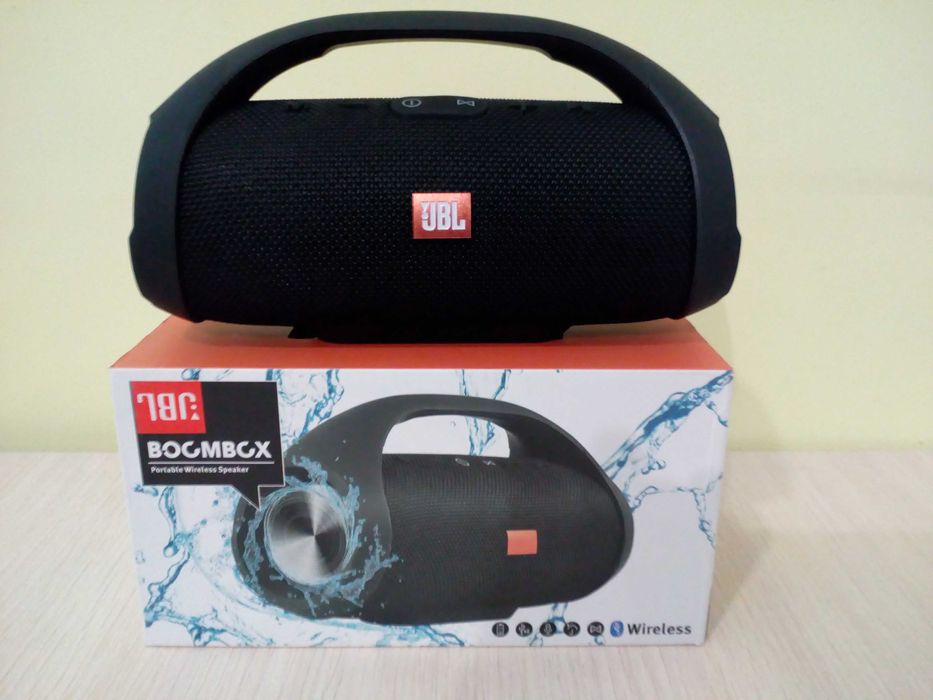 Колонка JBL Boombox mini Black потужний звук у компактному форматі
