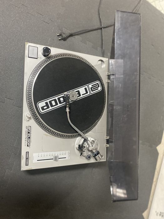 Gira discos RP 1000 MK 2 reloop (2unid)