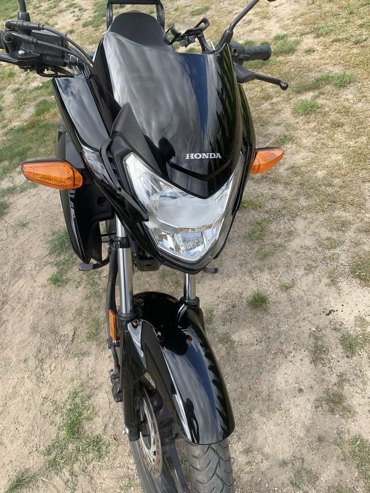 Sprzedam Honda CB125F 2021r