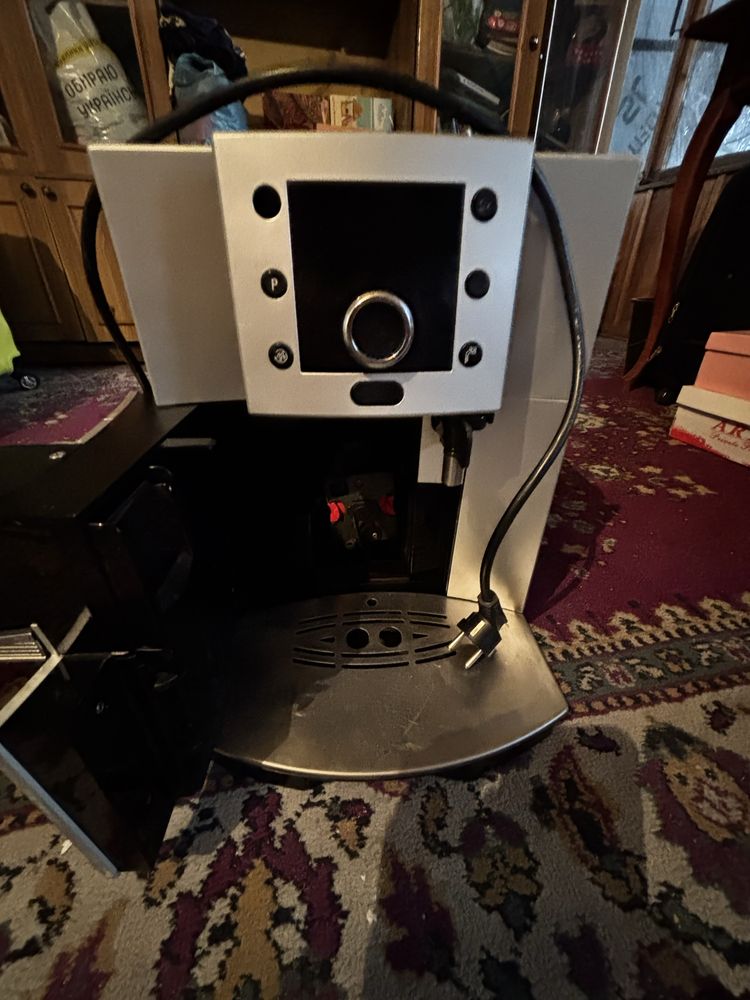Кавоварка delonghi 5500