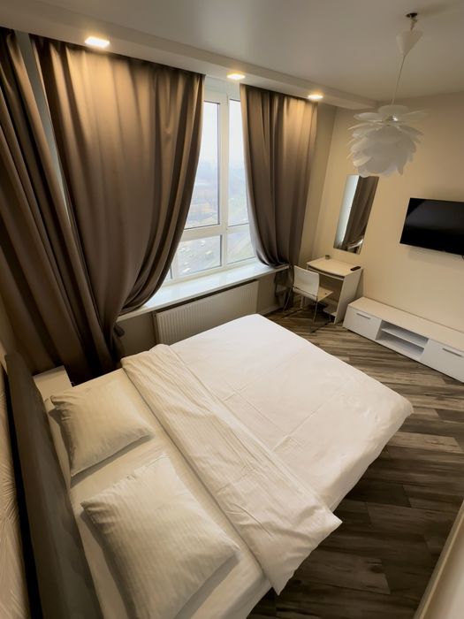 VIP !! Свободна! Возле метро Бориспольская 5 минут , 10 Вырлица