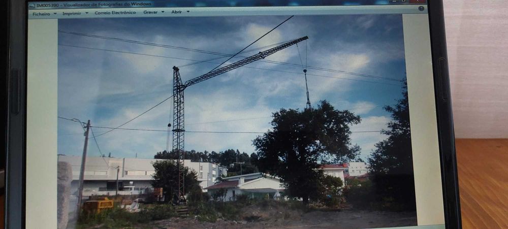 Grua para pequenos trabalhos, da marca Noé