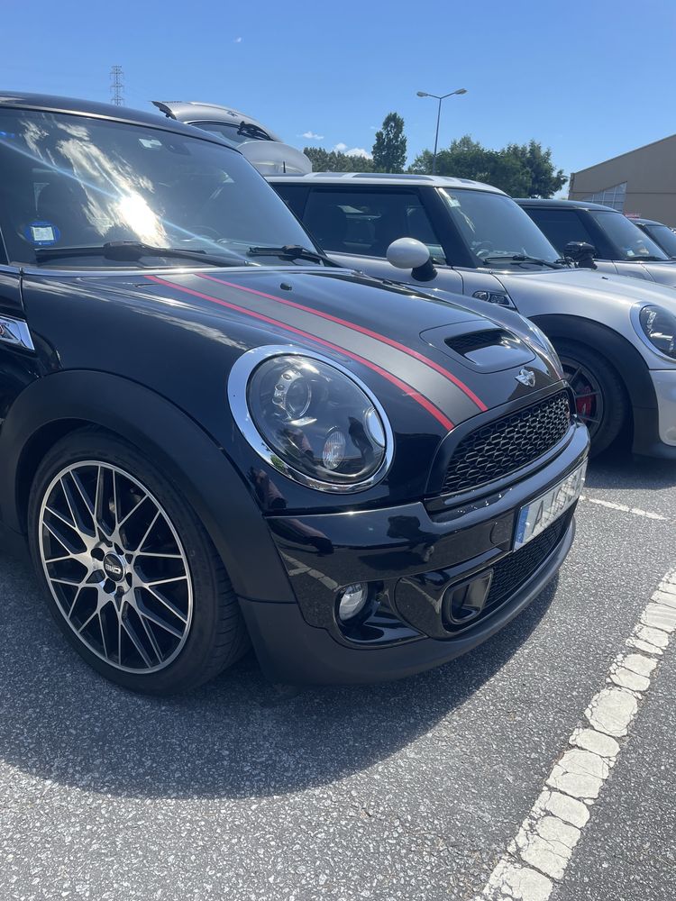 Vendo Mini Cooper S R56 LCI 2011 – Motor N18 – Preto Ful Extras