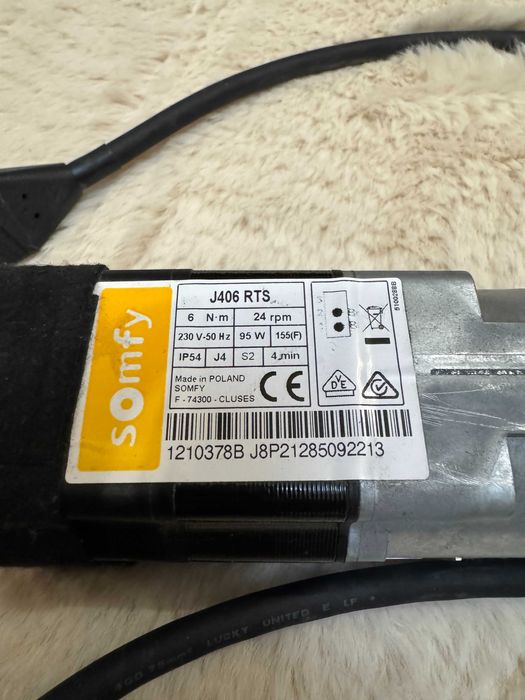 Silnik Somfy J406 6/24 RTS STAS3 żaluzji fasadowych radiowy 1 sztuka