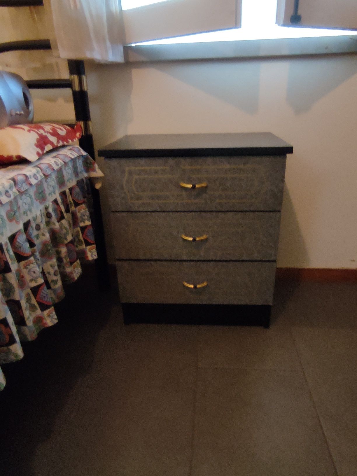 Armário lavandaria/comoda/roupeiro
