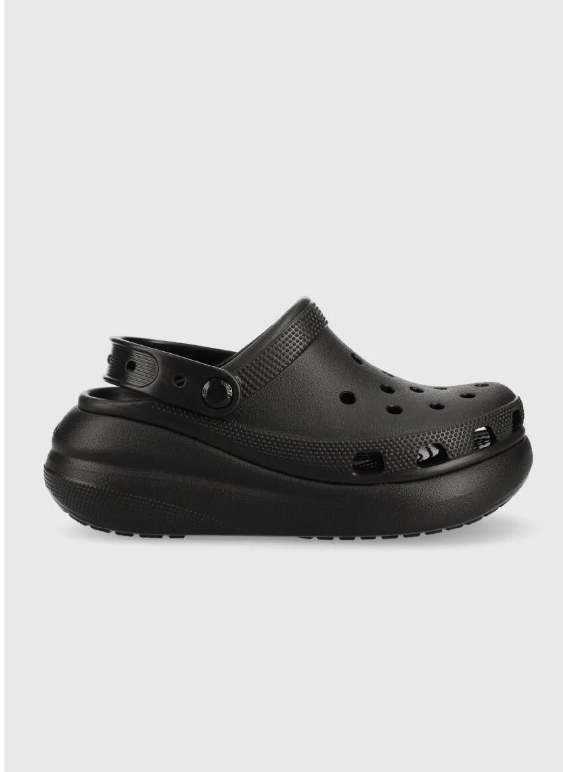 Шльопанці Crocs Classic Crush Clog
жіночі колір чорний на платформі