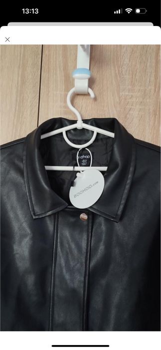 Стильна оверсайз куртка бомпер бренду Boohoo