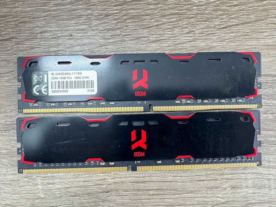 ПРОДАМ Оперативная память DDR4  16 / 32 ГБ