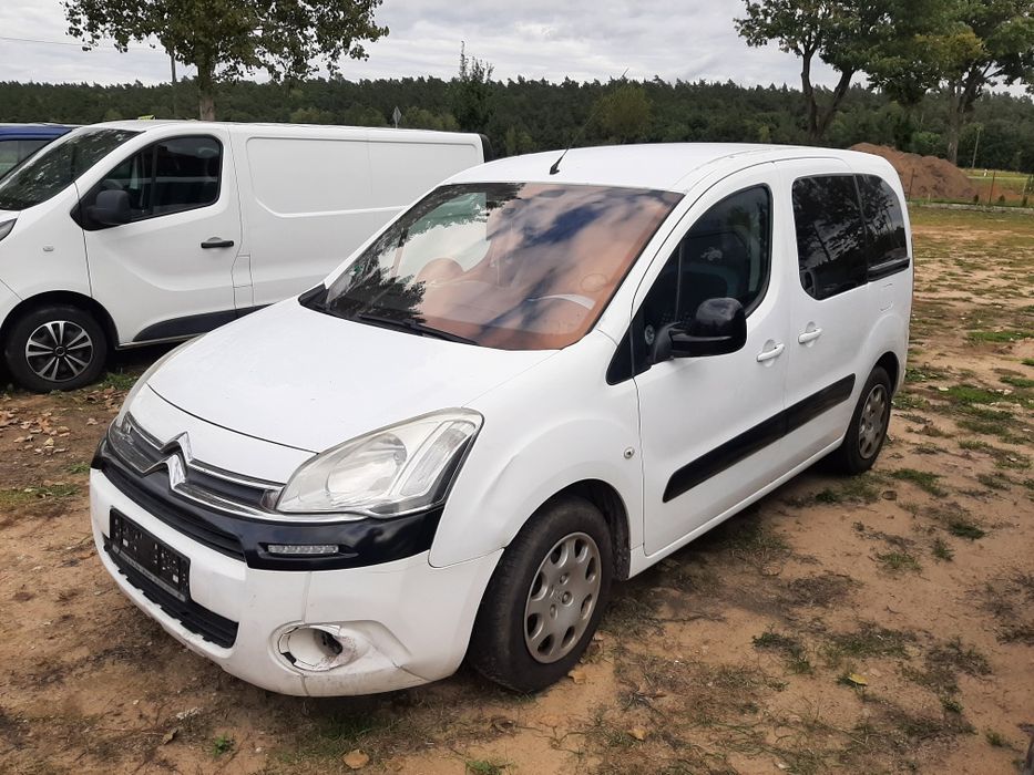 Citroen Berlingo 2013 rok 1.6 diesel
