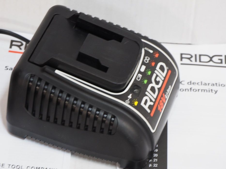 RIDGID RBC 10 ladowarka do prasa zaciskarka 18v viega