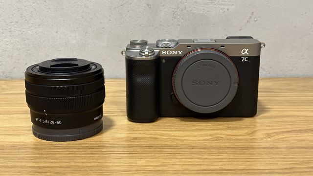 Sony A7C + obiektyw 28-60 F4-5,6 gwarancja do 2028 roku stan JAK NOWY