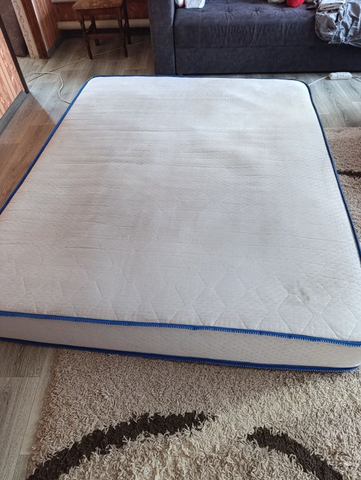 Продам матрас до денепродавлений