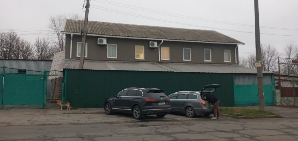 Сдам Базу Склады 500кв.+Офисные помещения 200кв.м. ул.Зачиняева.