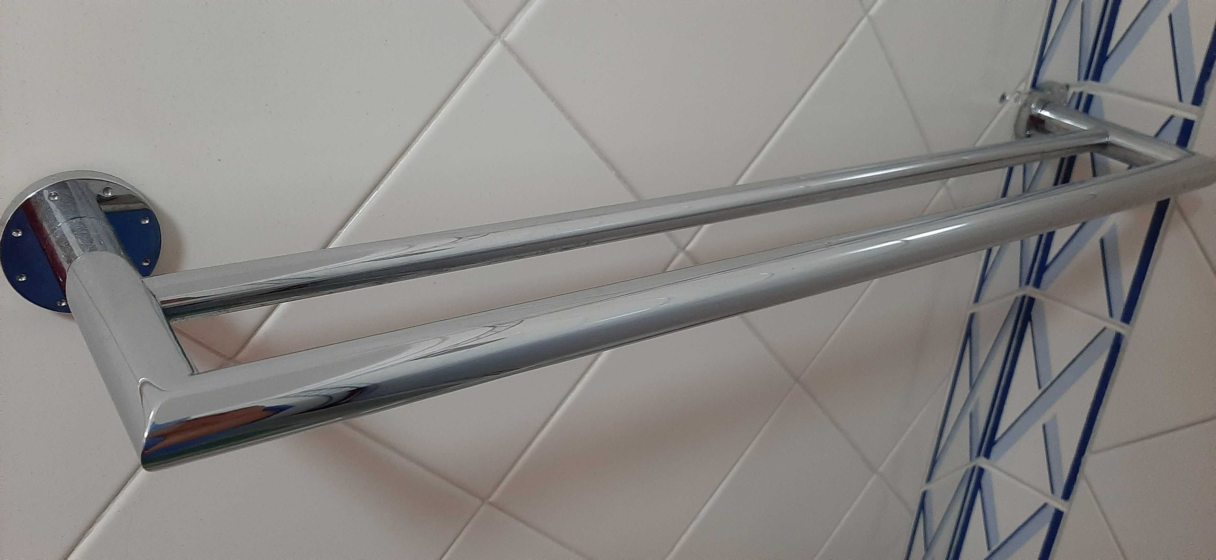 Toalheiros WC marca POM D'OR em cromado