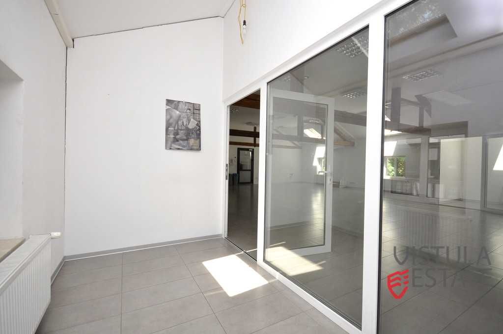 Lokal biurowy al. 29 listopada 132 m2
