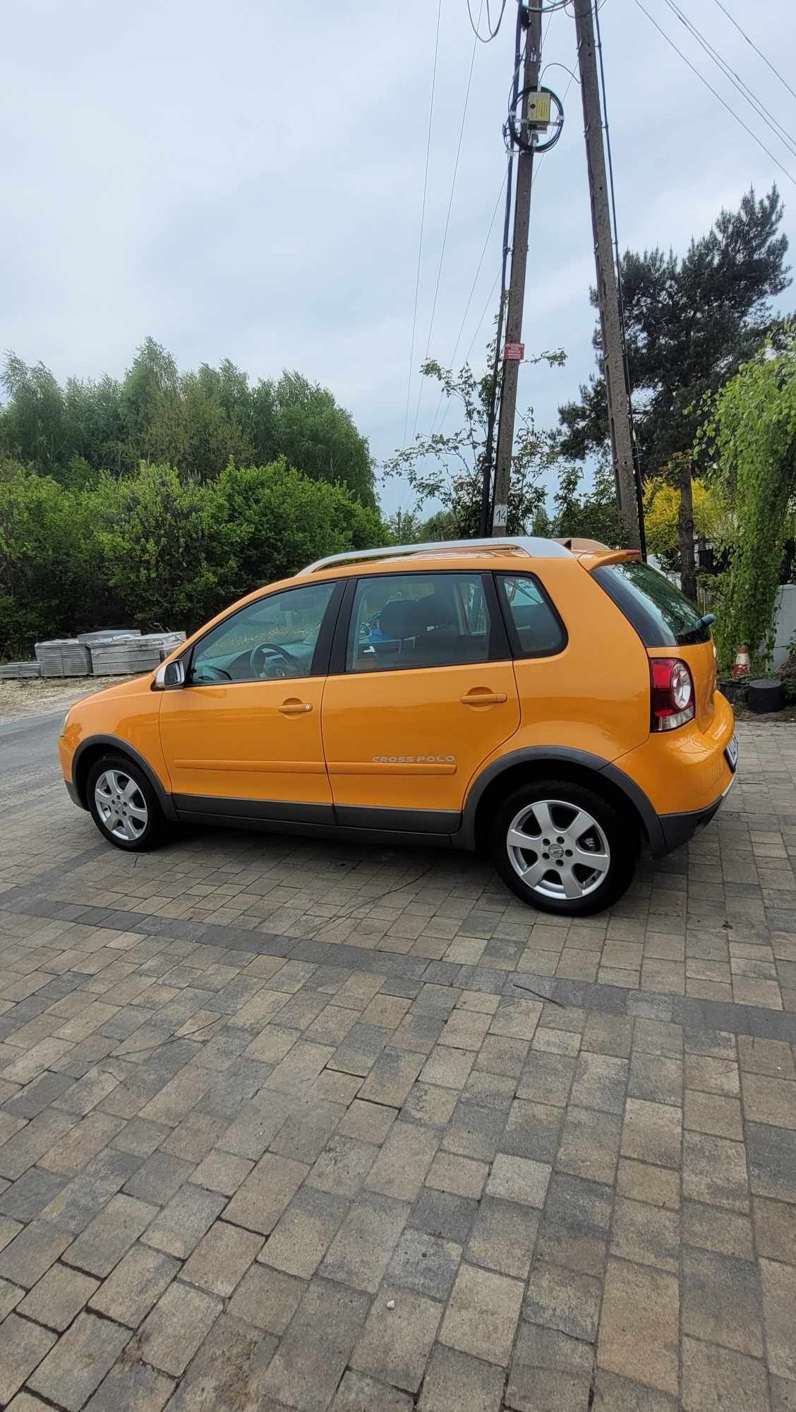 Polo Cross 1.6 Mpi 16 V bardzo zadbany klima aluf