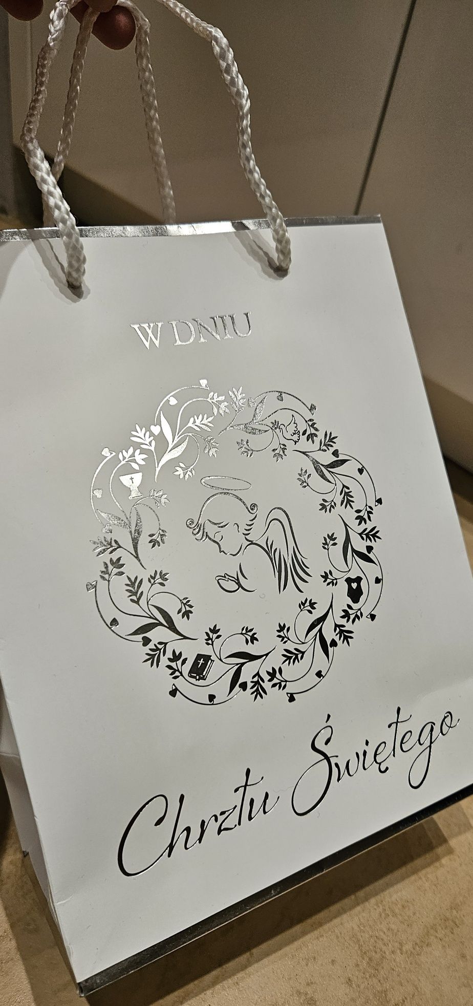 Biała torebka na chrzest prezentowa prezent nowa srebrna anioł