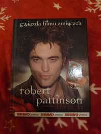 Robert Pattinson - Josie Rusher, biografia