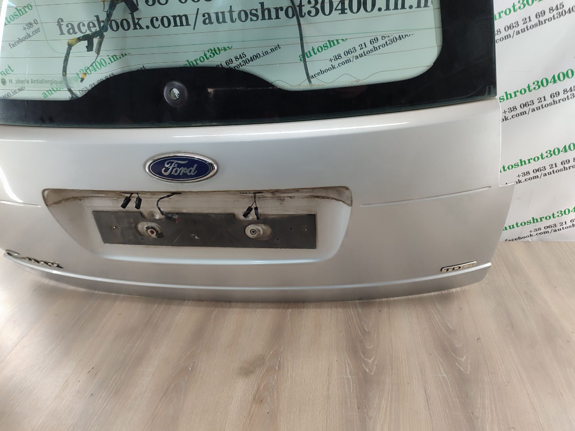 Ляда Ford C-Max 2003-2011 кришка багажника