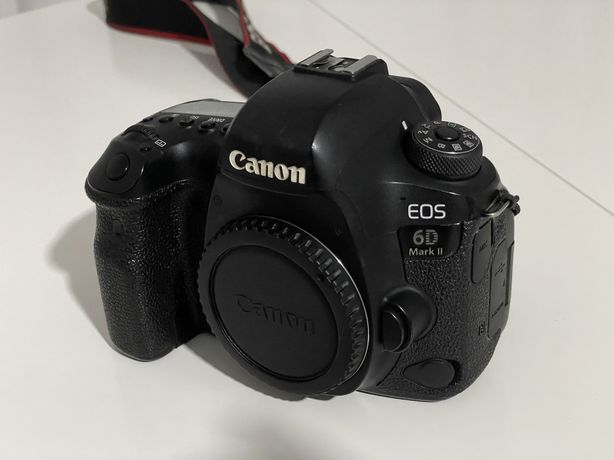 Canon EOS 6D Mark II + Acessorios