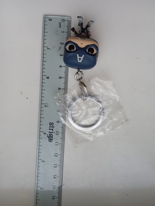 Игровая фигурка-брелок FUNKO POP! КАПИТАН АМЕРИКА