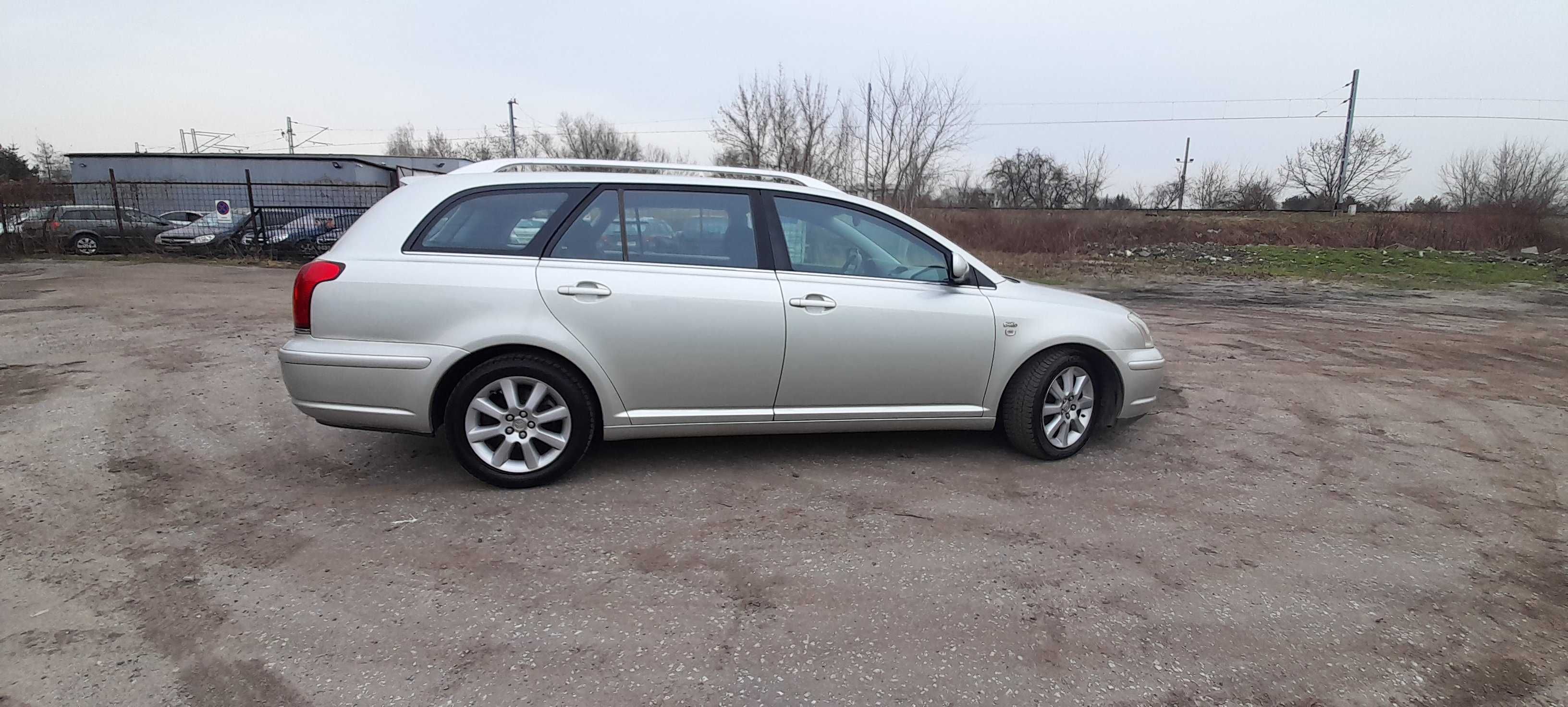 Toyota Avensis 2,0 Diesel Kombi