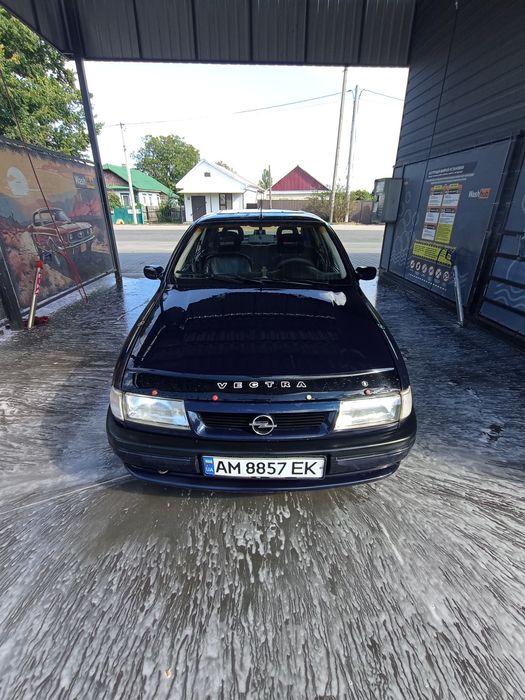 Продам! Opel Vektra 1.8 газ/бензин