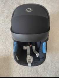 Ovo Cybex Aton M i-size com redutor.