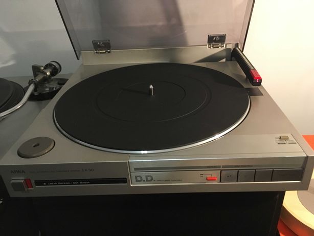 Gira discos tangencial AIWA LX-50