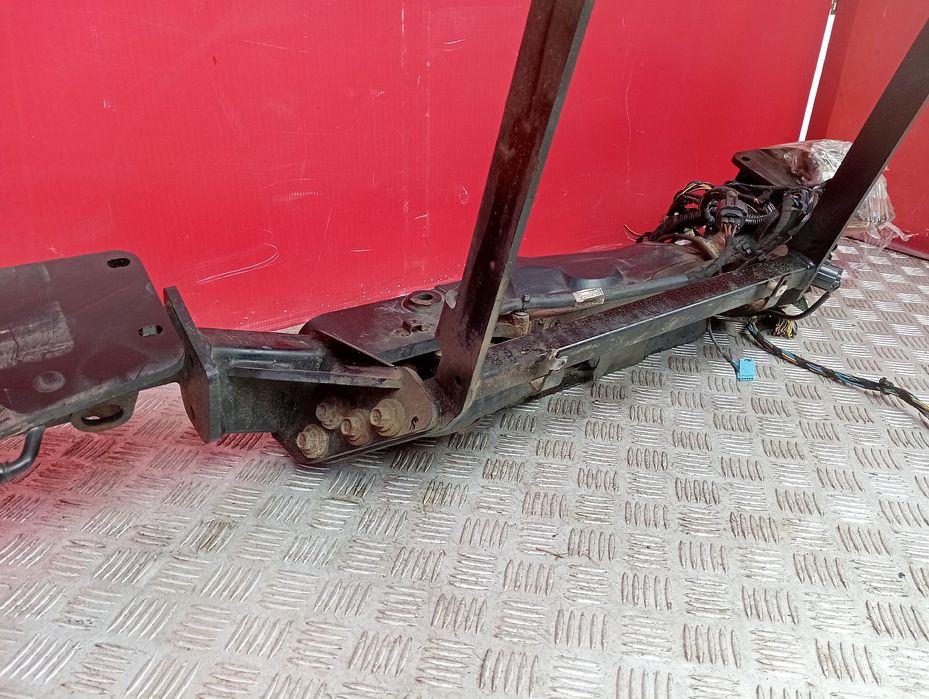 Фаркоп Range Rover Sport L494 Буксирувальна Балка Буксировочная Рендж