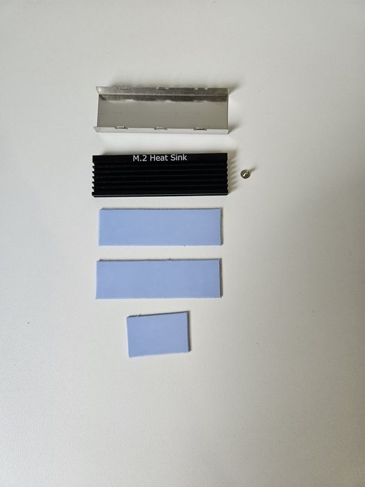 Radiator M.2 SSD NVMe/SATA 2280 aluminiowy heatsink z termopadami