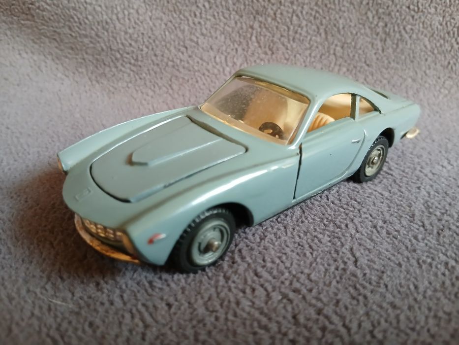 1 :43 СССР Москвич ,, Чайка, , Ferrari